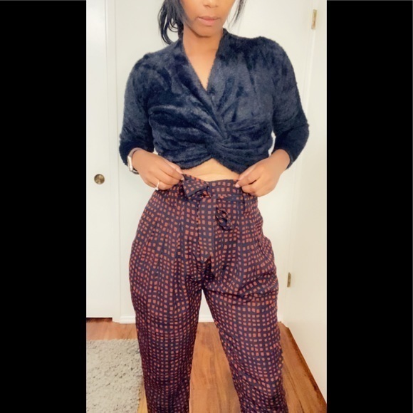 Arc & Co High-Waisted Paperbag Pant size small - Picture 4 of 15